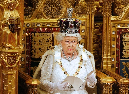 英国女王逝世，历史与现代交汇的哀悼时刻
